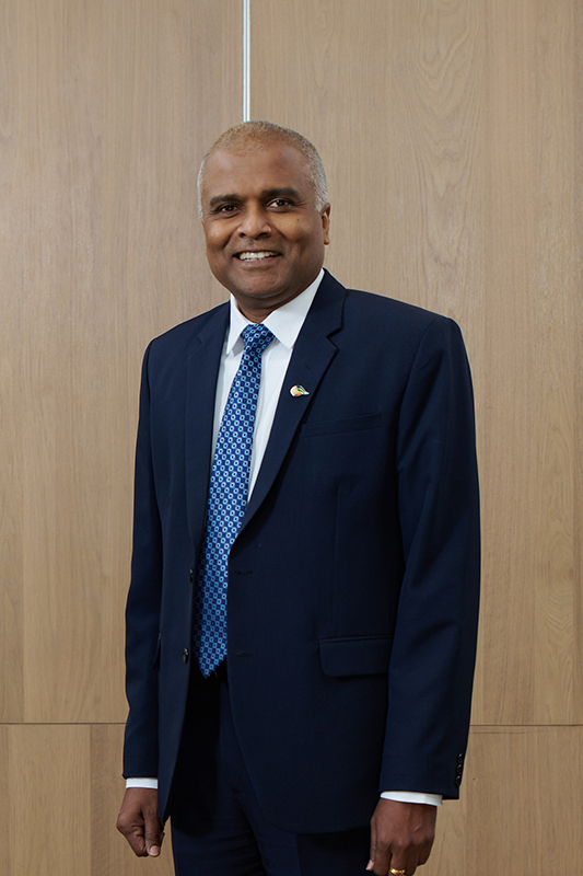 S Sathasivam Executive Director/ Group Chief Executive Officer